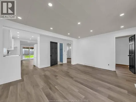 1183 Felix Avenue Windsor ON N9C 3L6