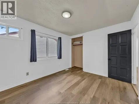 1183 Felix Avenue Windsor ON N9C 3L6