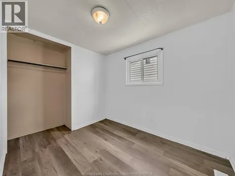 1183 Felix Avenue Windsor ON N9C 3L6
