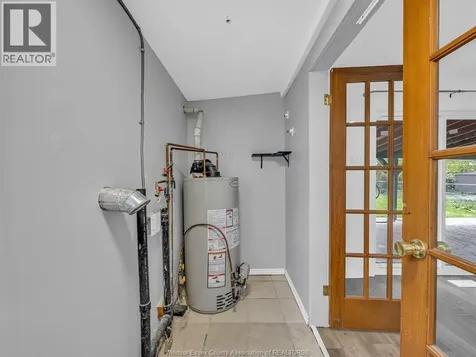 1183 Felix Avenue Windsor ON N9C 3L6