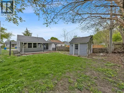 1183 Felix Avenue Windsor ON N9C 3L6