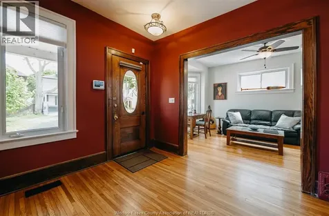 235 Oak Avenue Windsor ON N9A 5E5