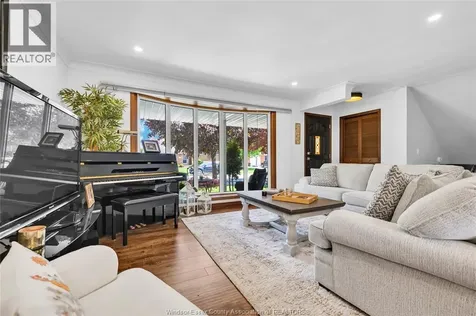 5735 Ninth Street Lasalle ON N9H 1P3