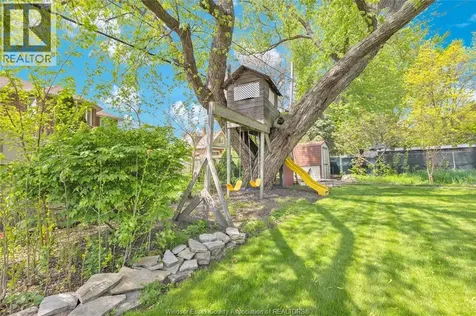 5735 Ninth Street Lasalle ON N9H 1P3