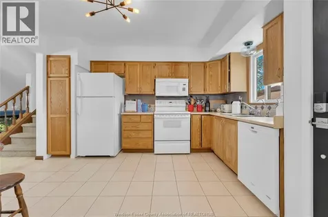 5735 Ninth Street Lasalle ON N9H 1P3