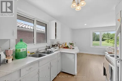 22429 Kennedy Road East Gwillimbury ON L0G 1R0