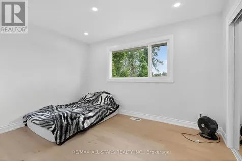 22429 Kennedy Road East Gwillimbury ON L0G 1R0