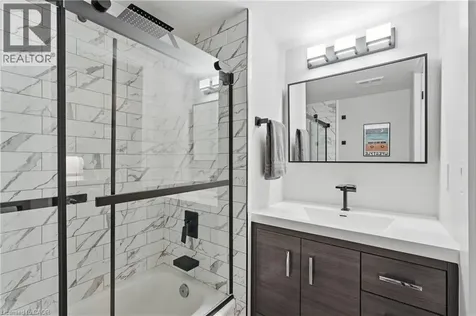 1270 Maple Crossing Boulevard Burlington ON L7S 2J3
