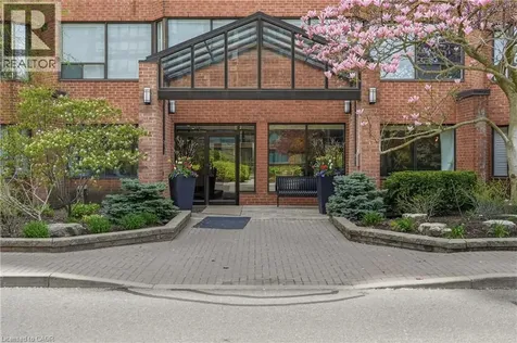 1270 Maple Crossing Boulevard Burlington ON L7S 2J3