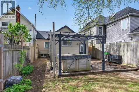 147 Strachan Street East Hamilton ON L8L 3M7