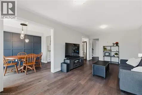 113 Hollyridge Crescent Kitchener ON N2N 3N5