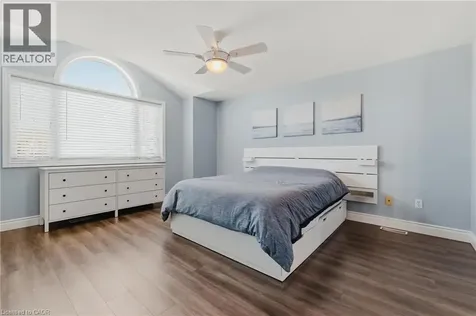 113 Hollyridge Crescent Kitchener ON N2N 3N5
