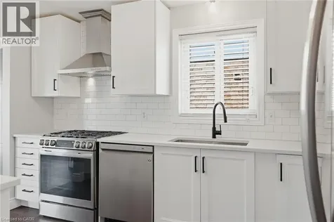 113 Hollyridge Crescent Kitchener ON N2N 3N5