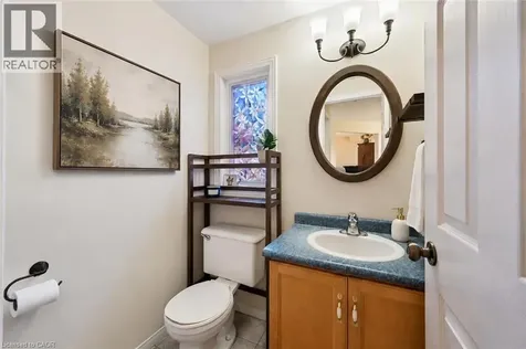 17 Gibbs Crescent Guelph ON N1G 5B6