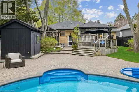 316 River Side Drive Oakville ON L6K 3N4