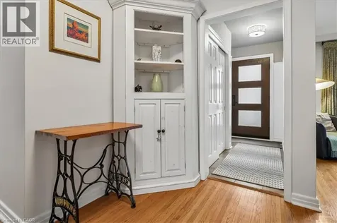 316 River Side Drive Oakville ON L6K 3N4