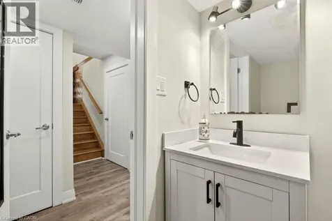 20 Hartfield Drive Guelph ON N1H 6J2