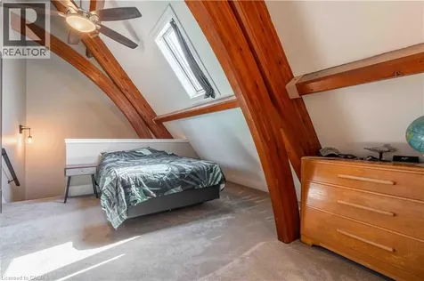 21 Richmond Street Brantford ON N3T 3X9