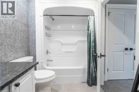 21 Richmond Street Brantford ON N3T 3X9
