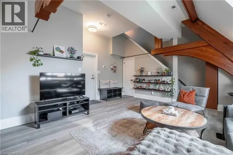 21 Richmond Street Brantford ON N3T 3X9