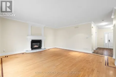1130 Emperor Avenue Ottawa ON K1Z 8C1