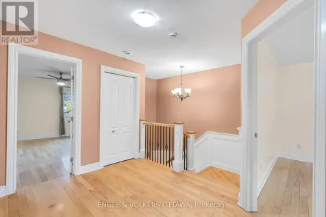 1130 Emperor Avenue Ottawa ON K1Z 8C1
