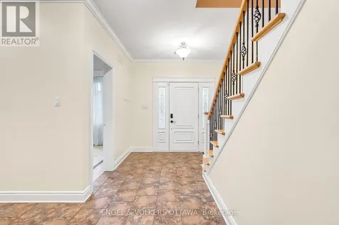 1130 Emperor Avenue Ottawa ON K1Z 8C1