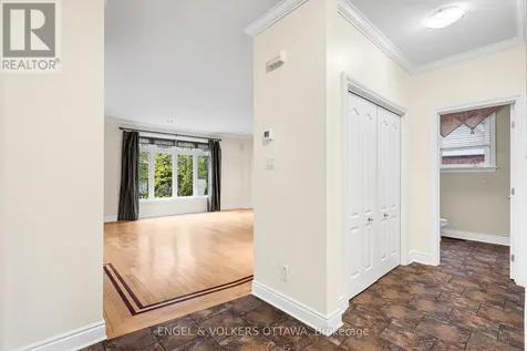 1130 Emperor Avenue Ottawa ON K1Z 8C1