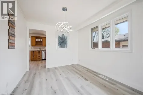 27 Silverspring Crescent Kitchener ON N2M 4P1