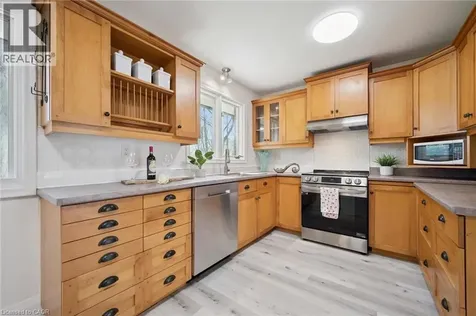 27 Silverspring Crescent Kitchener ON N2M 4P1