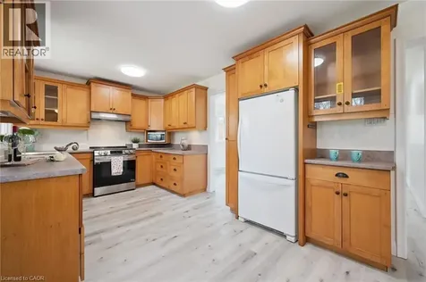 27 Silverspring Crescent Kitchener ON N2M 4P1