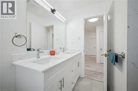 27 Silverspring Crescent Kitchener ON N2M 4P1