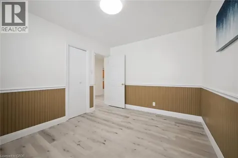 27 Silverspring Crescent Kitchener ON N2M 4P1