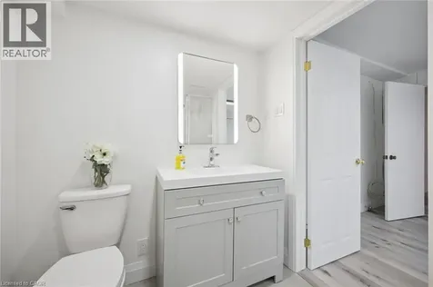 27 Silverspring Crescent Kitchener ON N2M 4P1