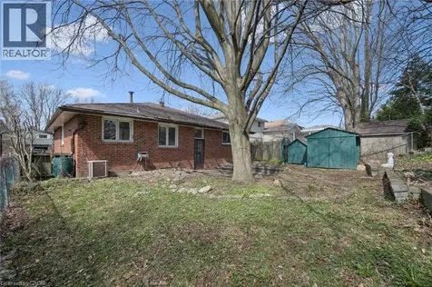 27 Silverspring Crescent Kitchener ON N2M 4P1