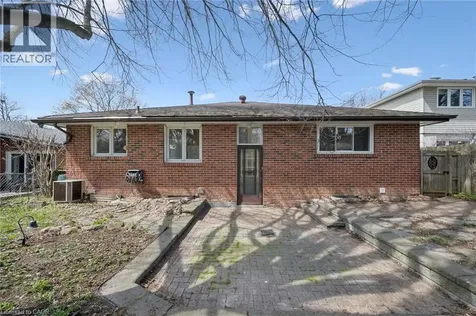 27 Silverspring Crescent Kitchener ON N2M 4P1