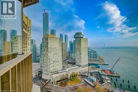 33 Harbour Square Toronto ON M5J 2G2