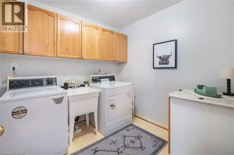 17 Eaton Street Georgetown ON L7G 5L4