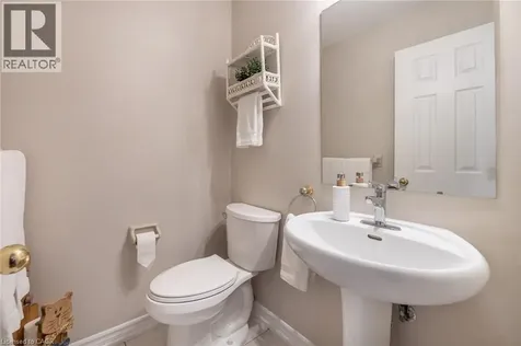 17 Eaton Street Georgetown ON L7G 5L4