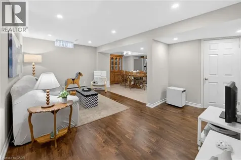 17 Eaton Street Georgetown ON L7G 5L4