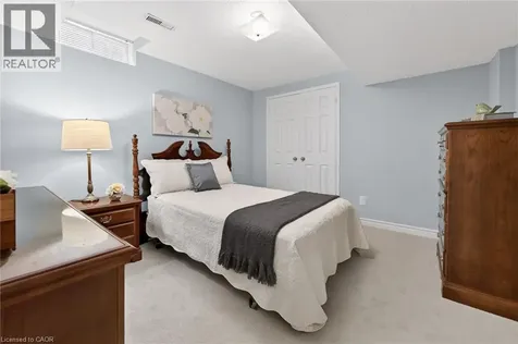 17 Eaton Street Georgetown ON L7G 5L4