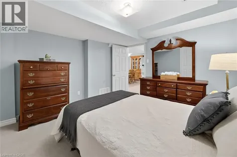 17 Eaton Street Georgetown ON L7G 5L4