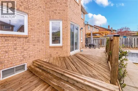 17 Eaton Street Georgetown ON L7G 5L4
