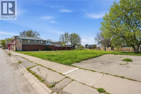 96 Fraser Street Port Colborne ON L3K 1E4