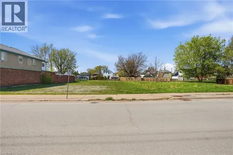 96 Fraser Street Port Colborne ON L3K 1E4
