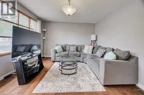 744 Nelson Street Woodstock ON N4S 4J1