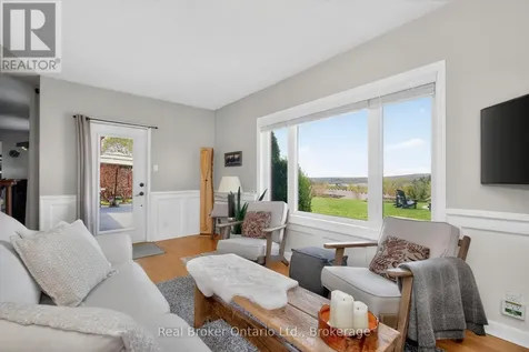 50 Payette Drive Penetanguishene ON L9M 1H5
