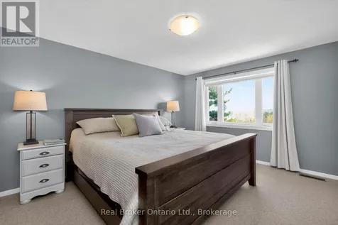 50 Payette Drive Penetanguishene ON L9M 1H5