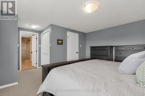 50 Payette Drive Penetanguishene ON L9M 1H5