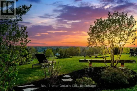 50 Payette Drive Penetanguishene ON L9M 1H5